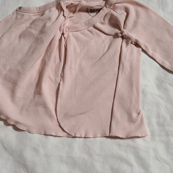 giggle Better Basics Long-Sleeve Tee, 0-3 mos - Picture 4 of 8